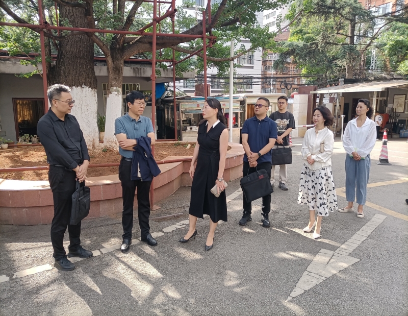 五华区人大主任赵志良一行到平政校区进行工作调研