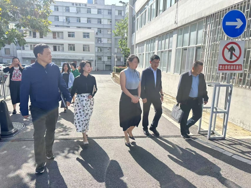 徐立副校长到平政校区进行工作调研